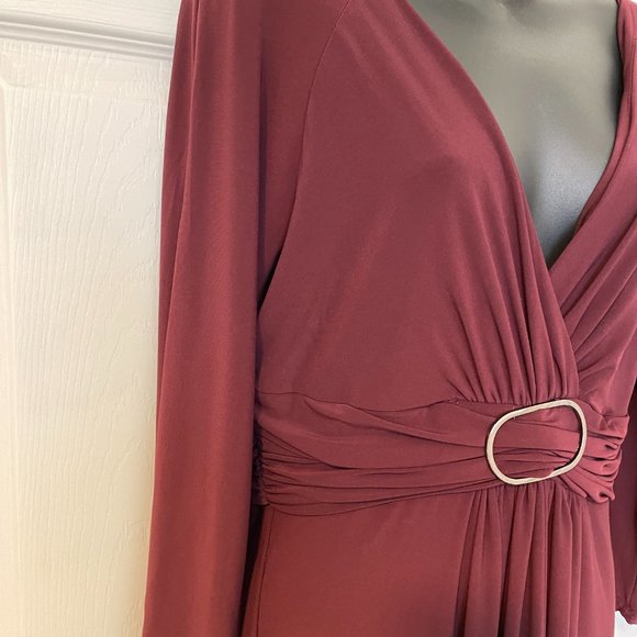 NEW Burgundy Gigi Size 6 & 12 Dress - Picture 3 of 13
